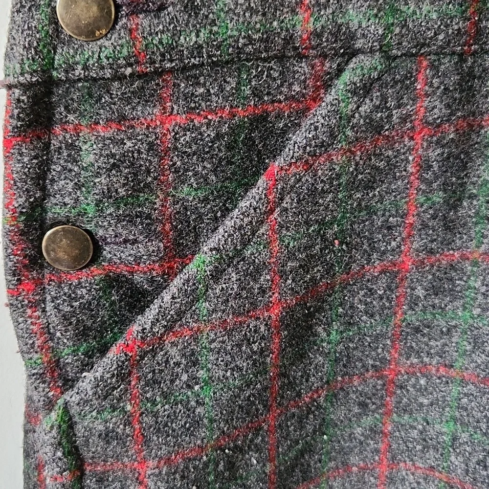 Men's Green Plaid Pants with Suspenders - Picture 8 of 12